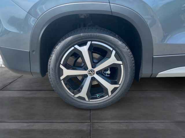 new 2025 Volkswagen Tiguan car