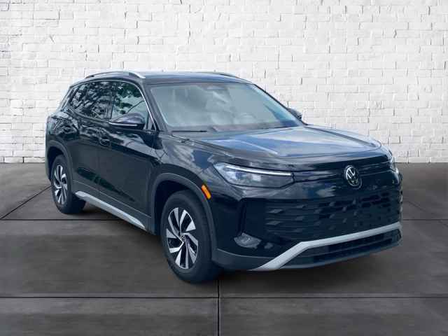 new 2025 Volkswagen Tiguan car