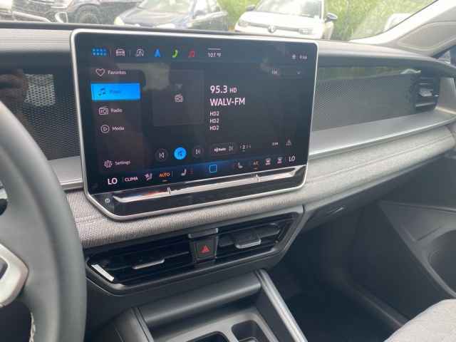 new 2025 Volkswagen Tiguan car