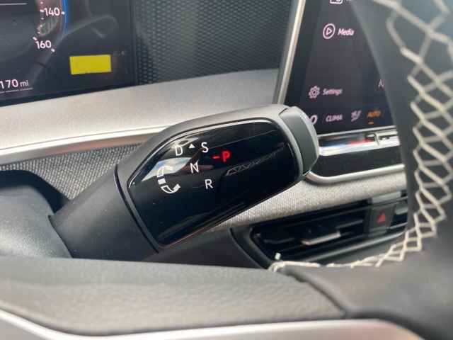 new 2025 Volkswagen Tiguan car