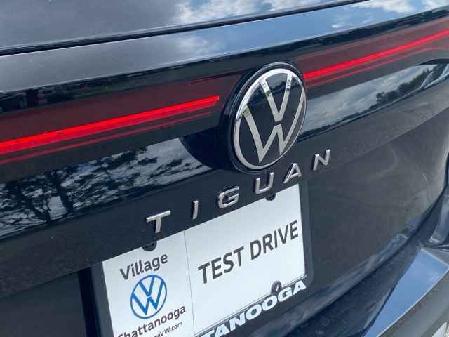 new 2025 Volkswagen Tiguan car