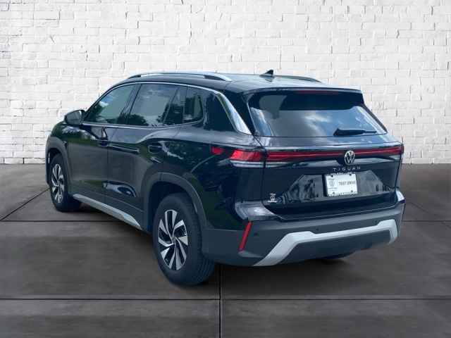 new 2025 Volkswagen Tiguan car