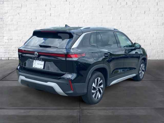 new 2025 Volkswagen Tiguan car