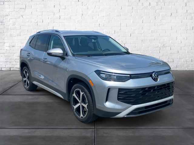 new 2025 Volkswagen Tiguan car