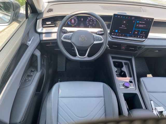 new 2025 Volkswagen Tiguan car