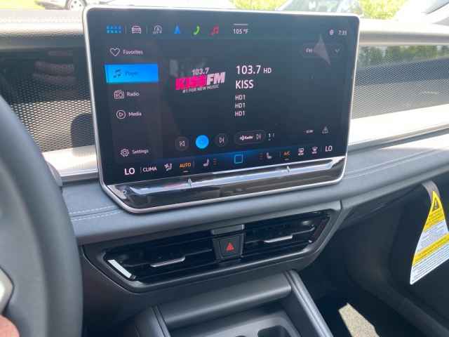 new 2025 Volkswagen Tiguan car
