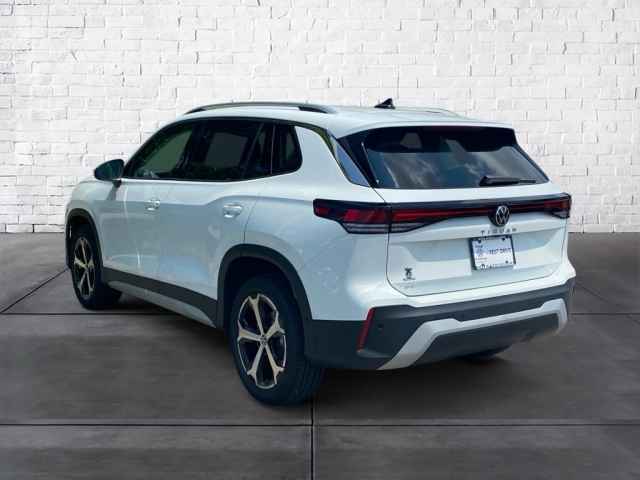 new 2025 Volkswagen Tiguan car