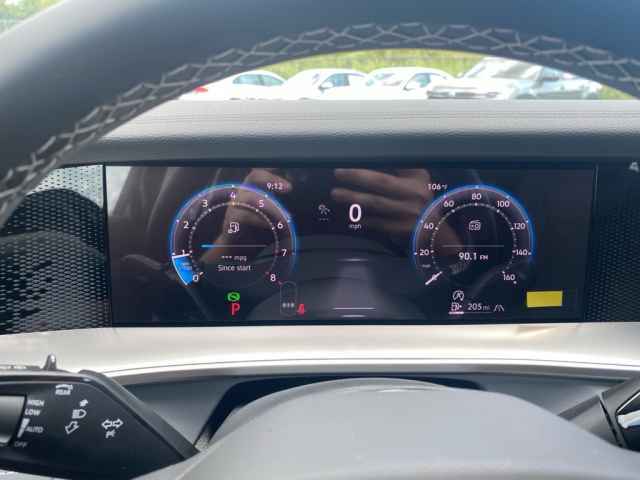 new 2025 Volkswagen Tiguan car