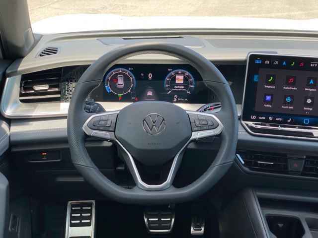 new 2025 Volkswagen Tiguan car